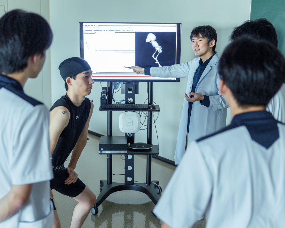 運動・動作分析の授業の様子