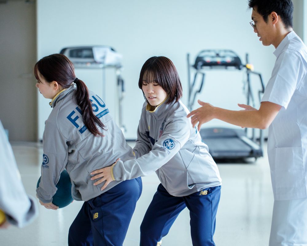 アスレティックトレーナー併修コースのピックアップ授業の様子